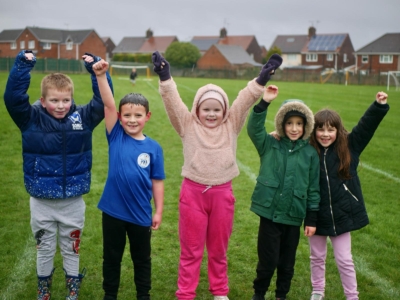 Leamington Primary Academy children braved the weather to raise money for NHS charities. Left to right are Declan, Kobi, Kelly, Alex and Kyla - all year 2